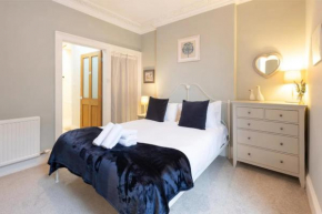 Beautiful 1 Bedroom Flat in Vibrant Stockbridge
